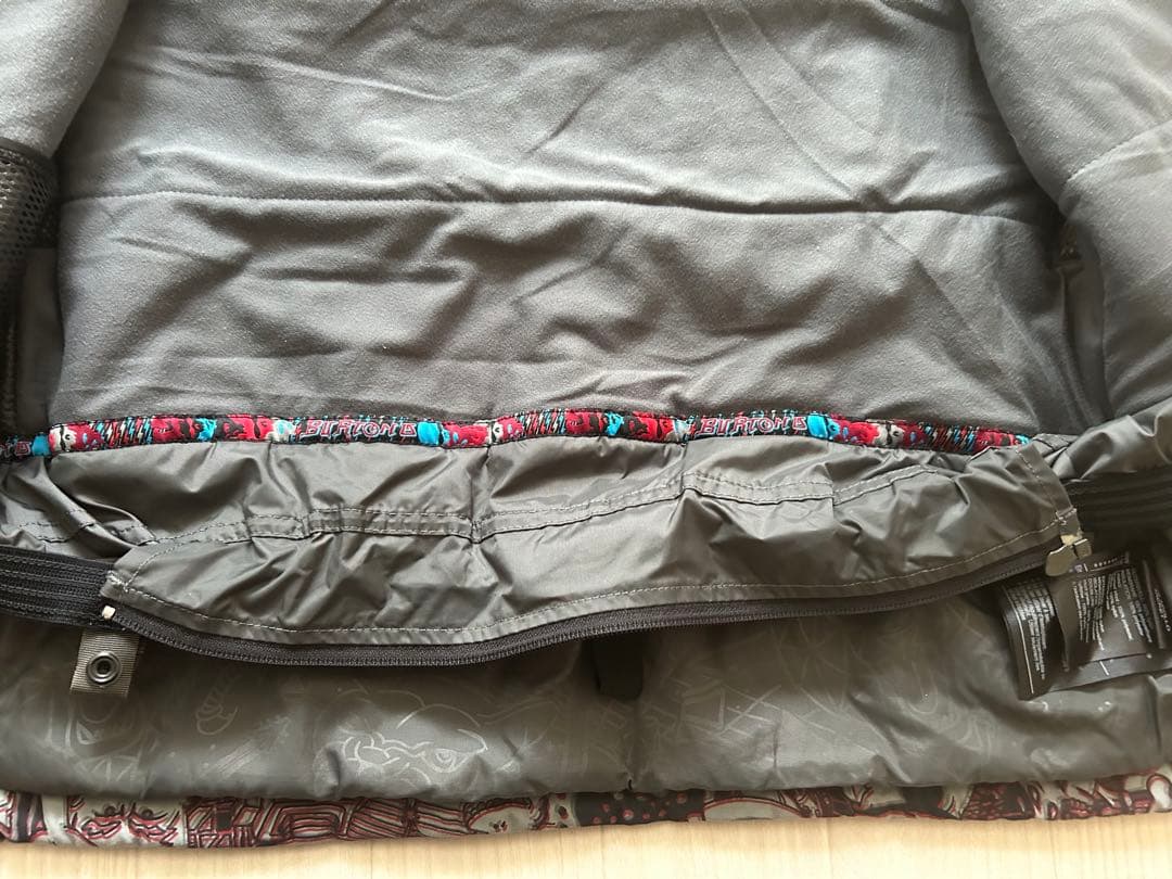 Burton スノーボードウェア スノーウェア　子ども用　150-155cm