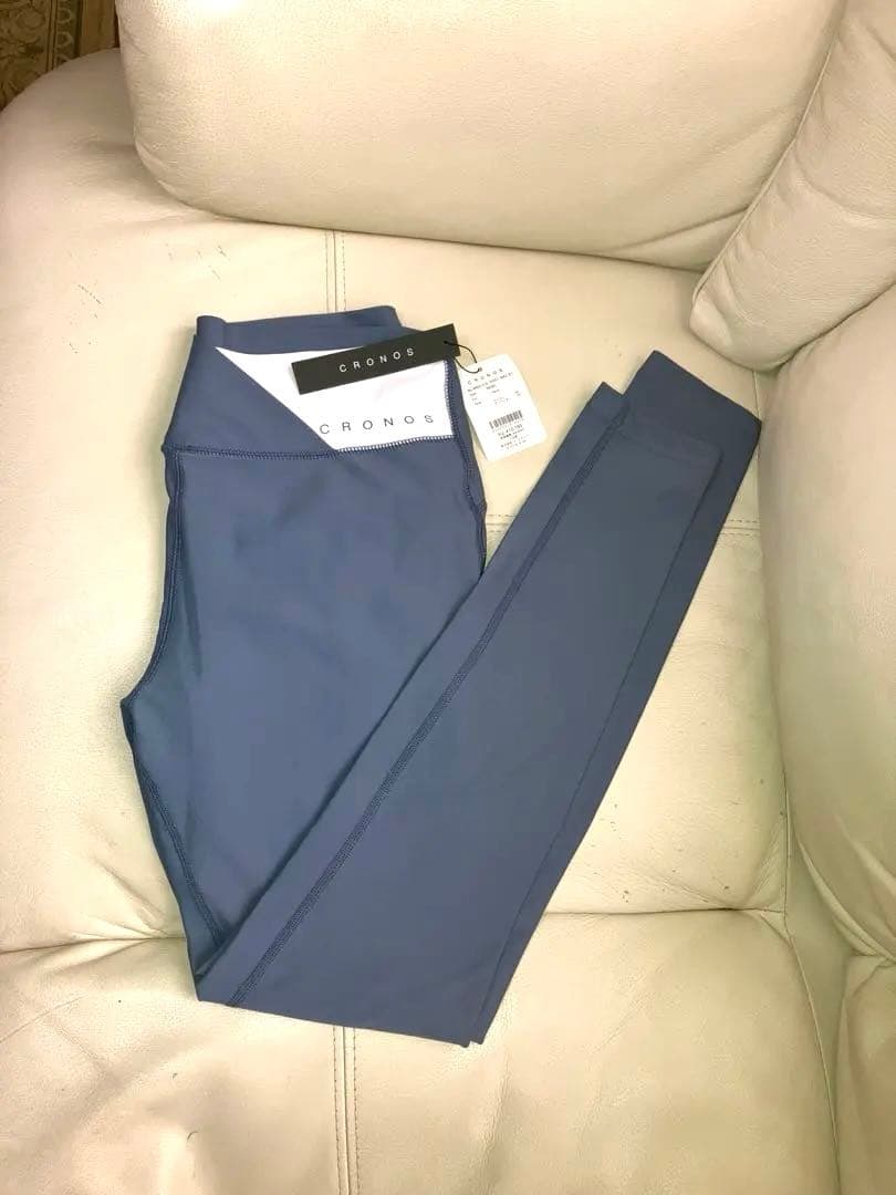 KRONOS レディース　フィットネス　ヨガ　ピラティス　セットアップウエア