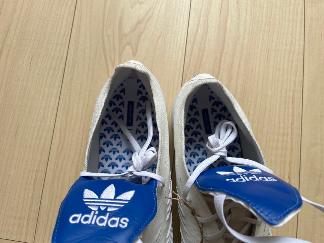 【新品未使用】プレデターエリート デビッド・ベッカム FG おまけ付き