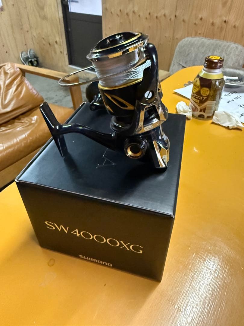 SHIMANO スピニングリール SW4000XG