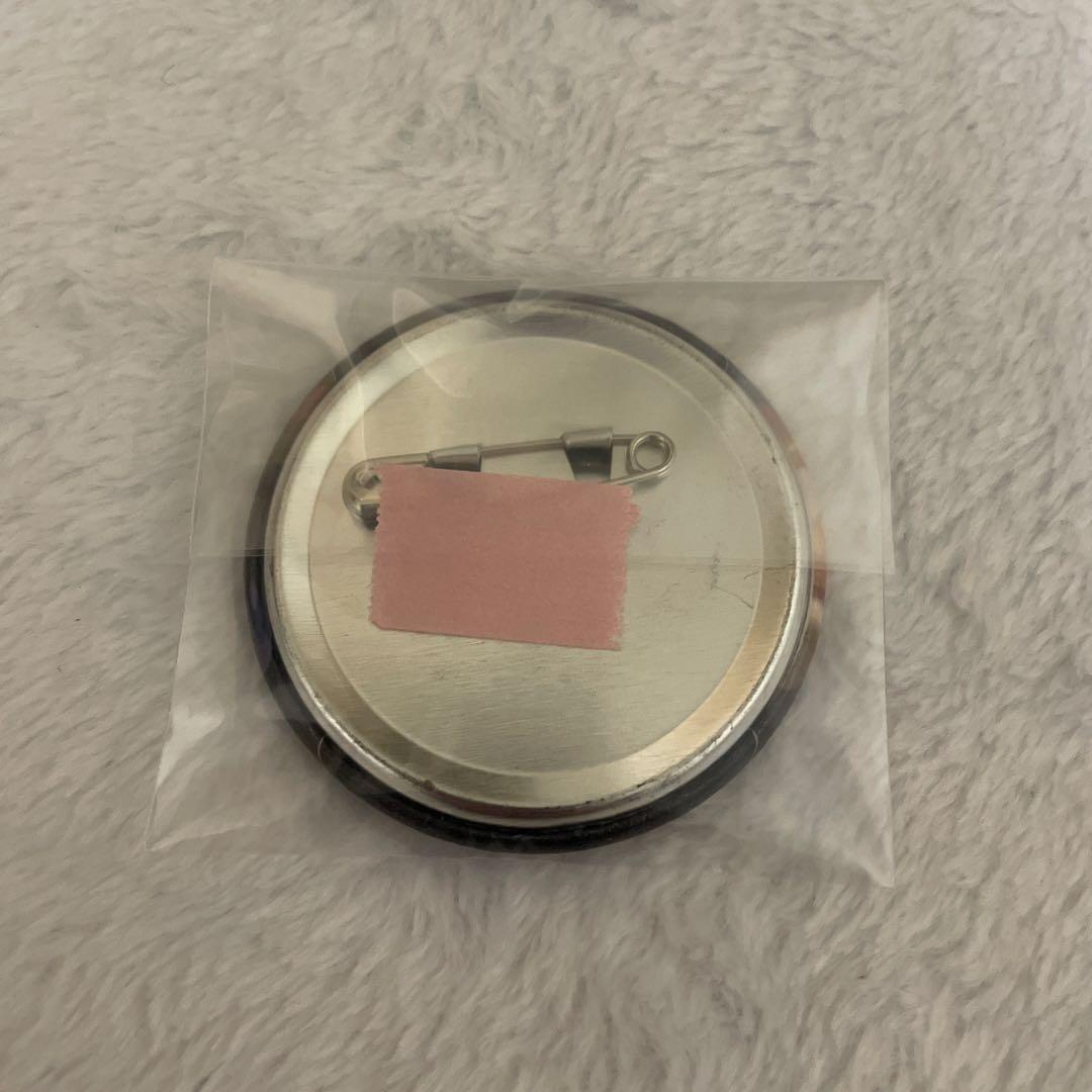 文豪ストレイドッグス　文スト　黒の時代　太宰治　レザー風缶バッジ