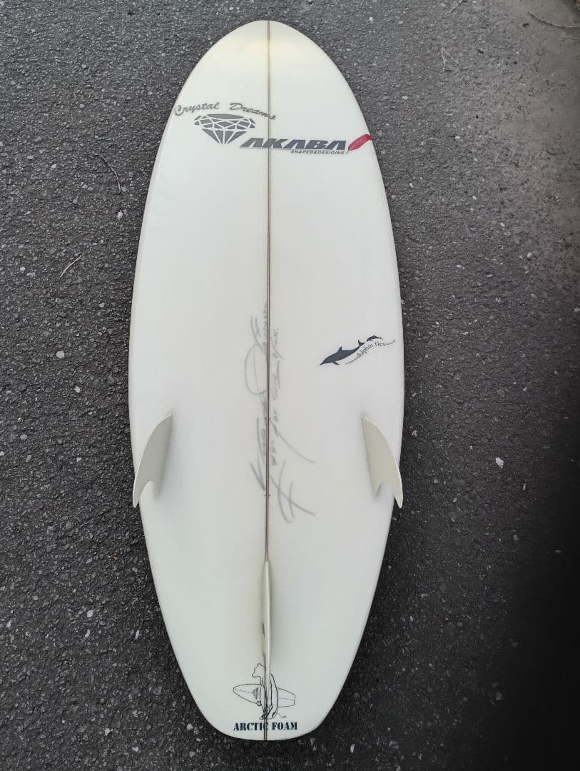4.9AKABAサーフボード クリスタルドリ-ム フィン付き