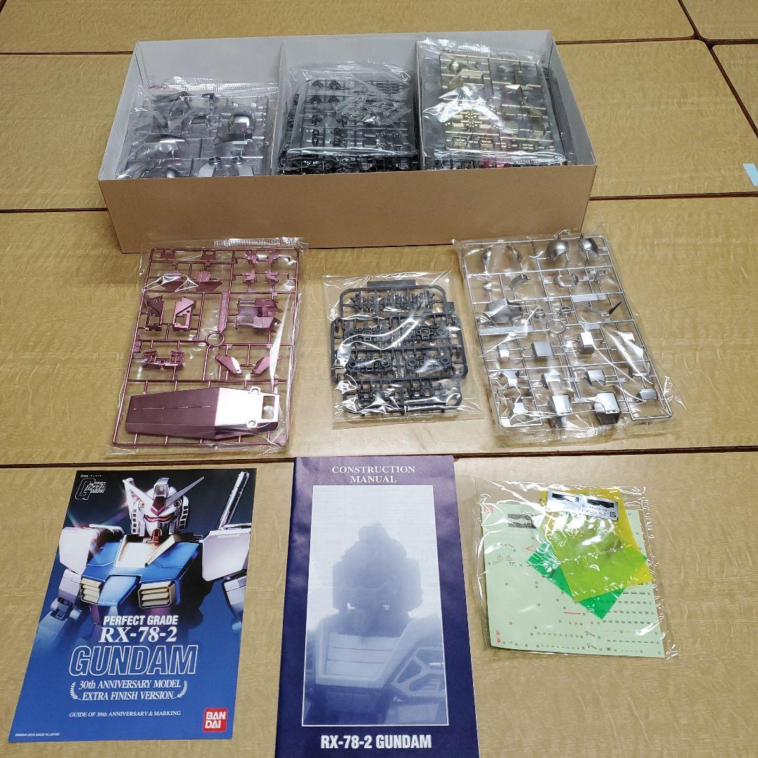 Perfect Grade RX-72-2 ガンダム 30th限定モデル