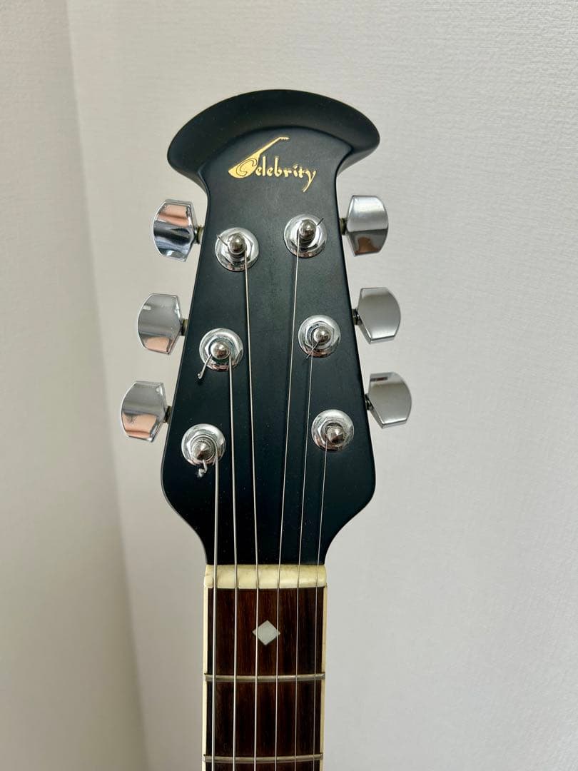 Celebrity by Ovation CC-57_エレアコ