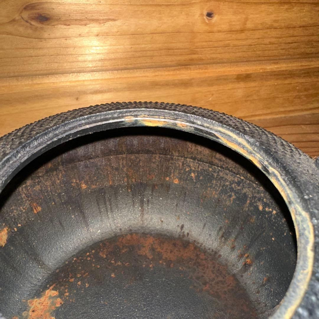 あられ形鉄瓶　中古