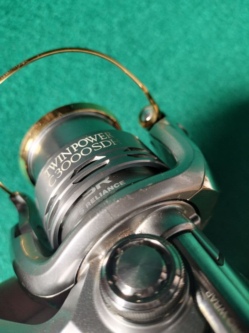 シマノ 11ツインパワーC3000SDH