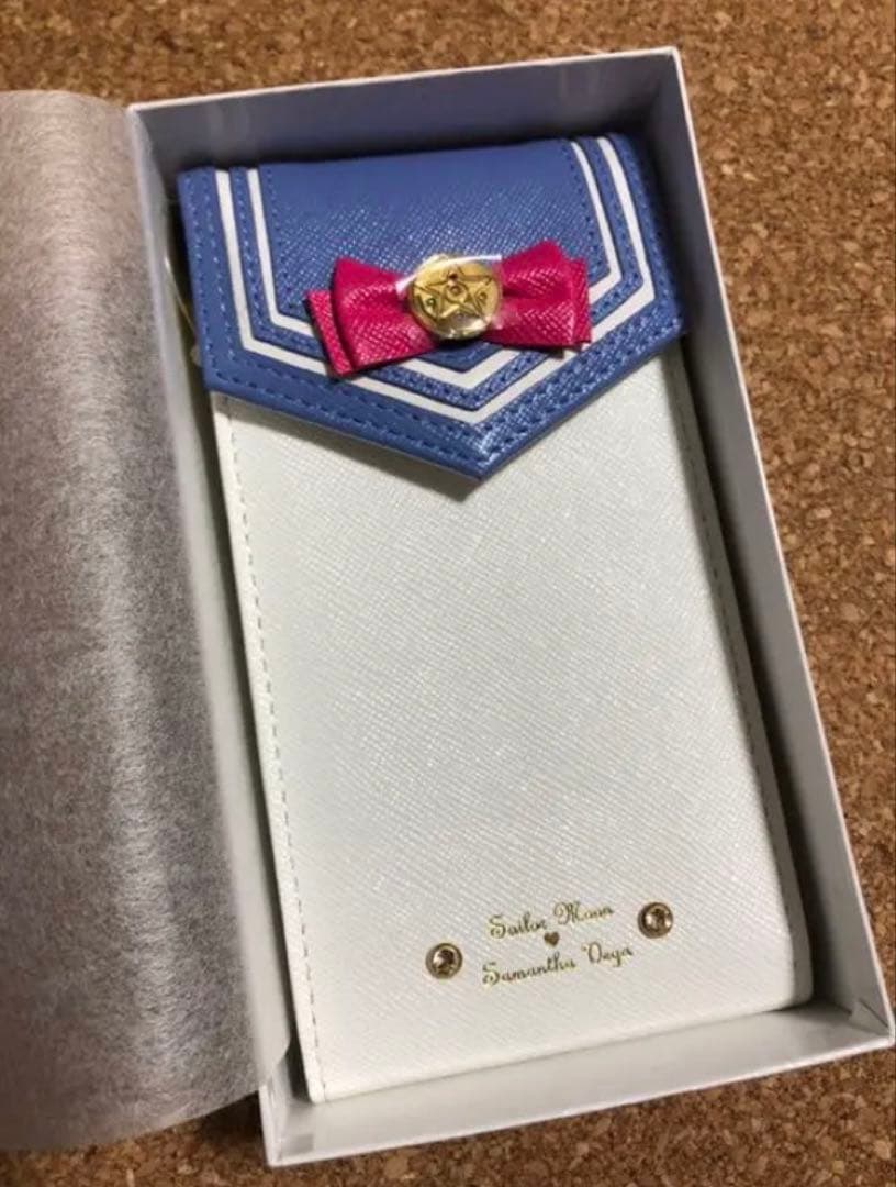 正規品　セーラームーン サマンサベガ 伊勢丹 携帯 ケース iPhone