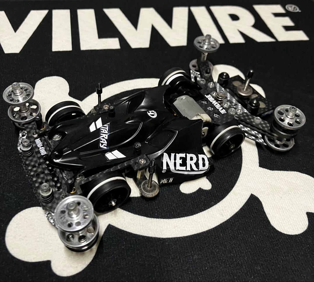 【最終値下げ】　ミニ四駆　vzシャーシ　完成品