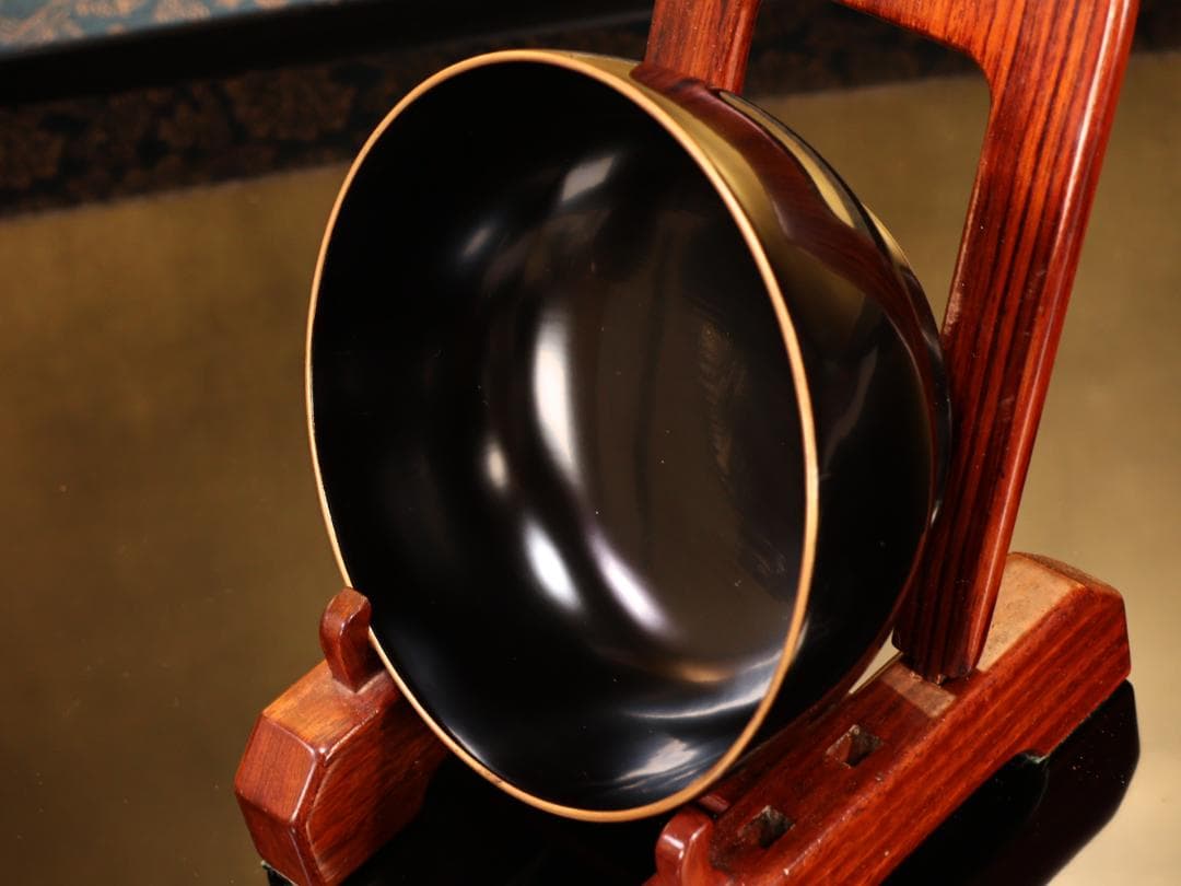 BJ017　輪島塗　布着堅地　盛岡庄五郎 作　縁金 草花金蒔絵椀　五客　木製