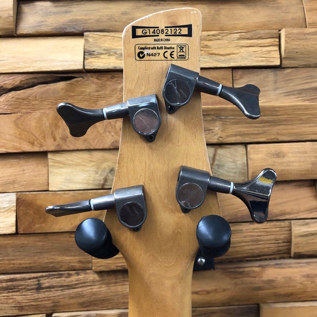 Ibanez（アイバニーズ）GSR320 エレキベース　レッド