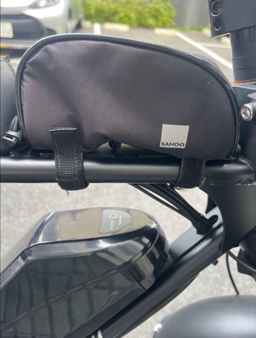 ブラック電動アシスト自転車 スポーツタイプ