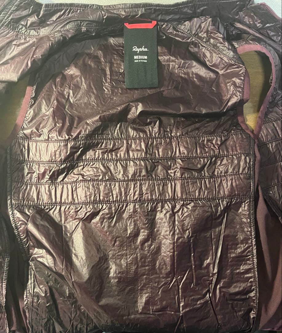 ラファ ブルベ ジレinsulated gilet メンズM