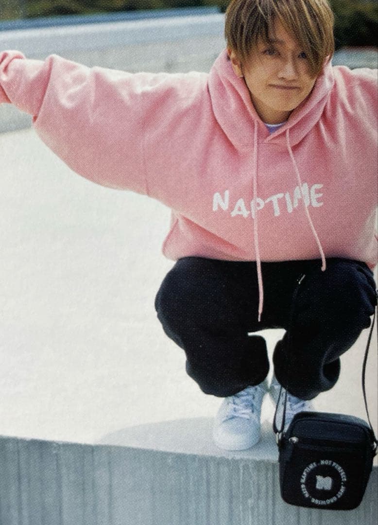 ナップタイム　naptime. Nissy パーカー　イエロー　ピンク