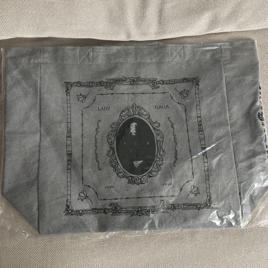 新品未開封⭐︎Lady Gaga トートバッグ グレー