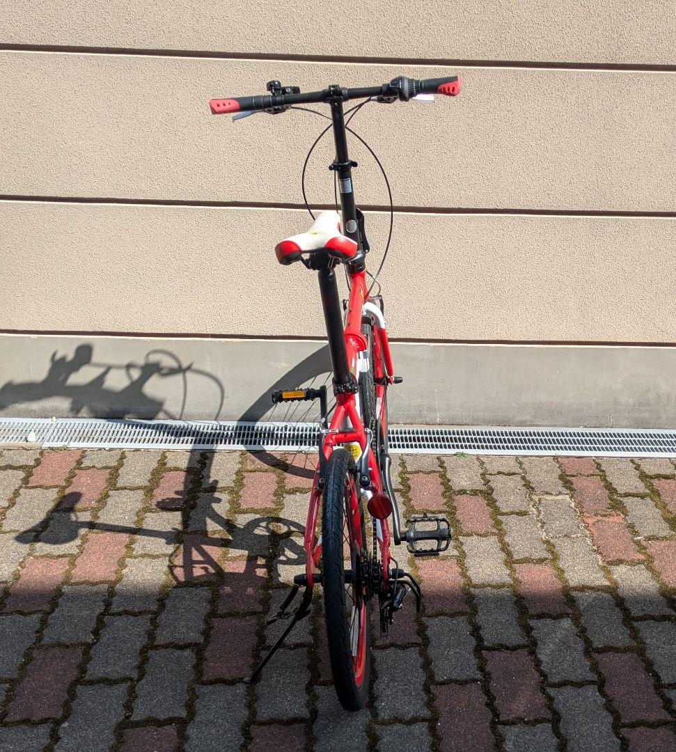 【富裕層向けジョーク】フェラーリ Ferrari 折りたたみ自転車 488GTB