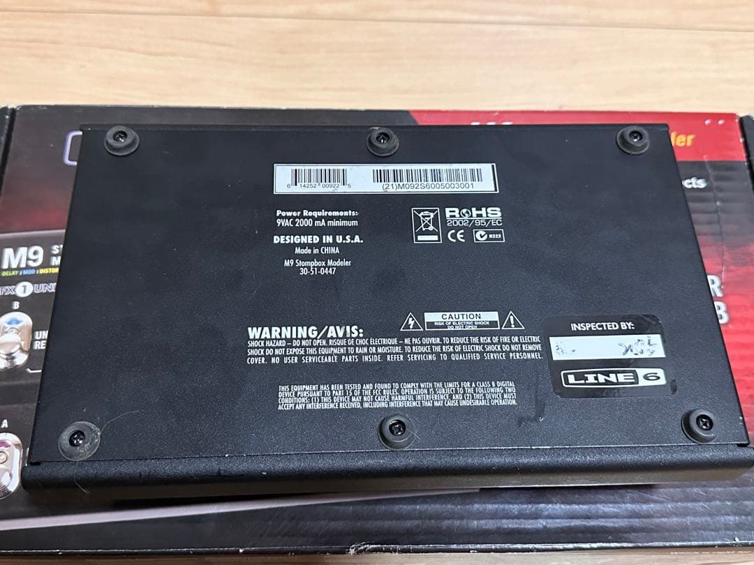 Line 6 M9 Stompbox Modeler マルチエフェクター