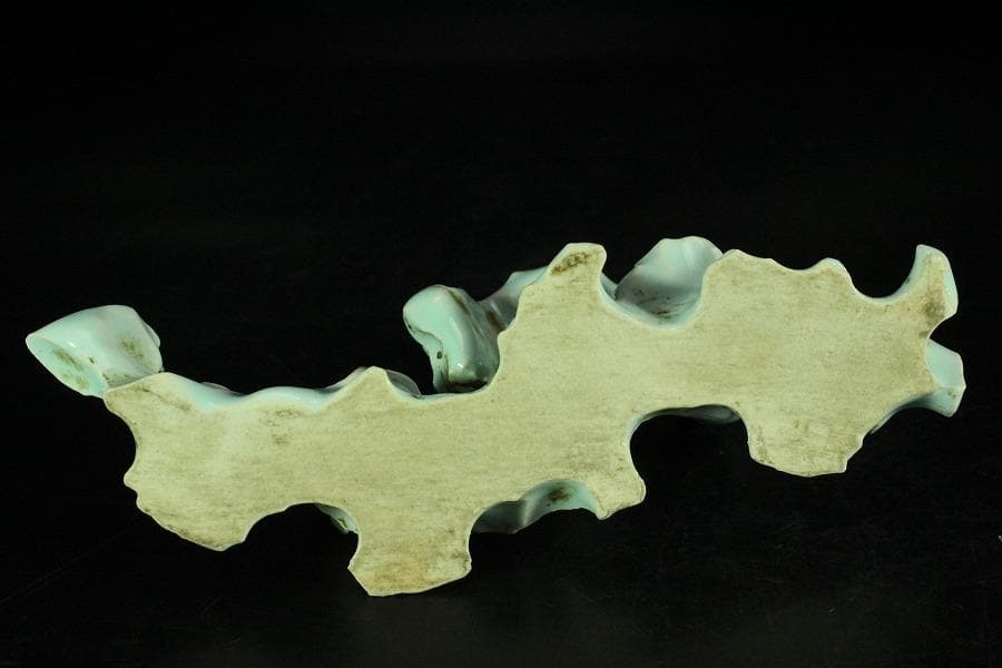 中国美術 豆青釉 太湖石 筆架(K-A724)