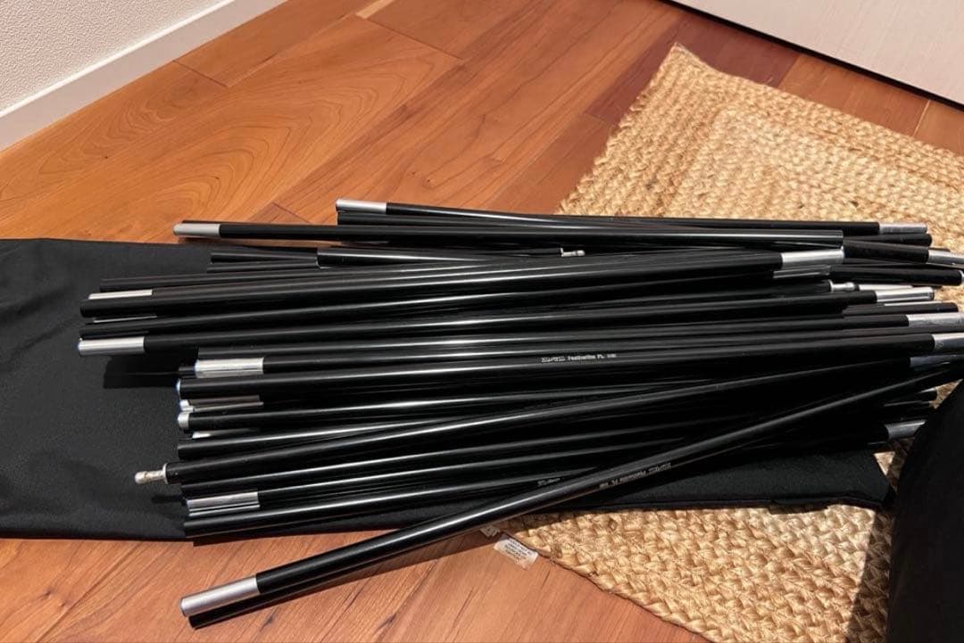 neru design works cave フロアシート付き