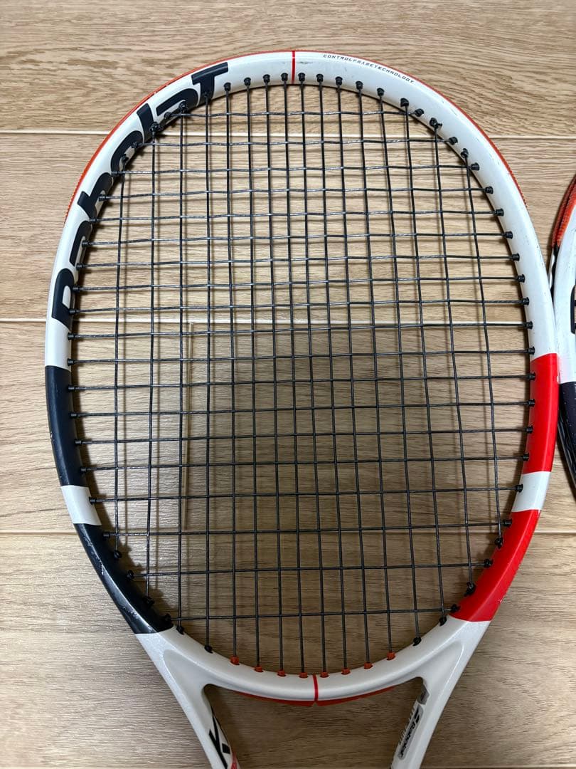 babolatピュアストライク100P 2本セット