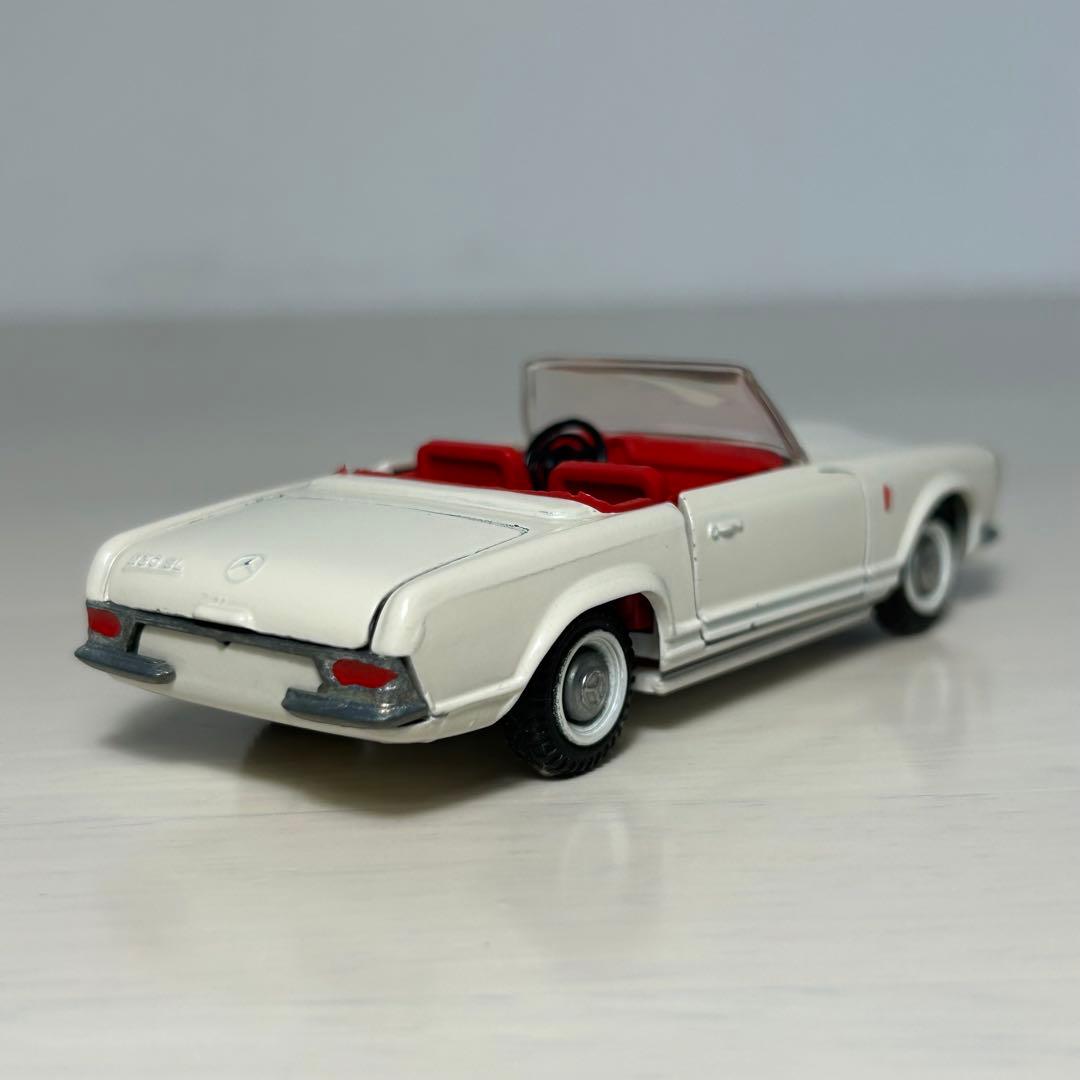 Tekno Mercedes-Benz 230 SL コンバーチブル