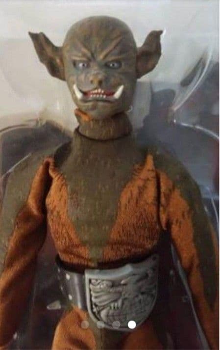 RAH220  仮面ライダー  蜂女& コウモリ男