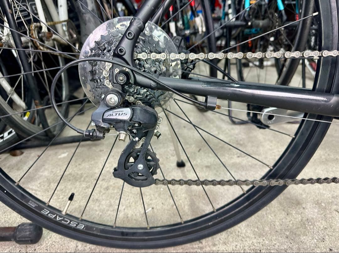 エスケープ R DISC 基本分解発送送料無料！近県の方完成車配送もOK！