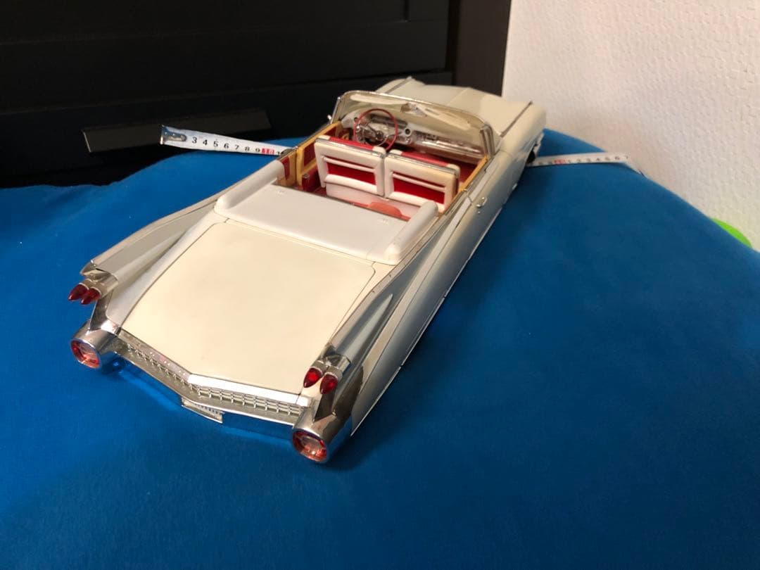 ミニカー1/12 CADILLAC ELDORADO