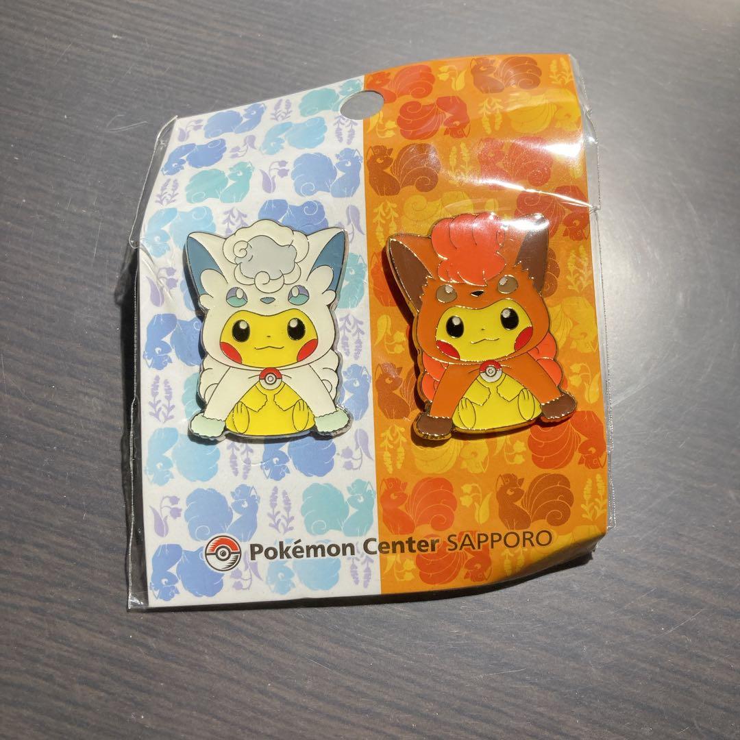 アローラロコン &ロコン ポンチョ ピカチュウ ピンズセット ポケセン サッポロ