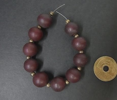 1400★B2102★ アンティーク　葡萄赤　ガラスビーズ　10P　とんぼ玉