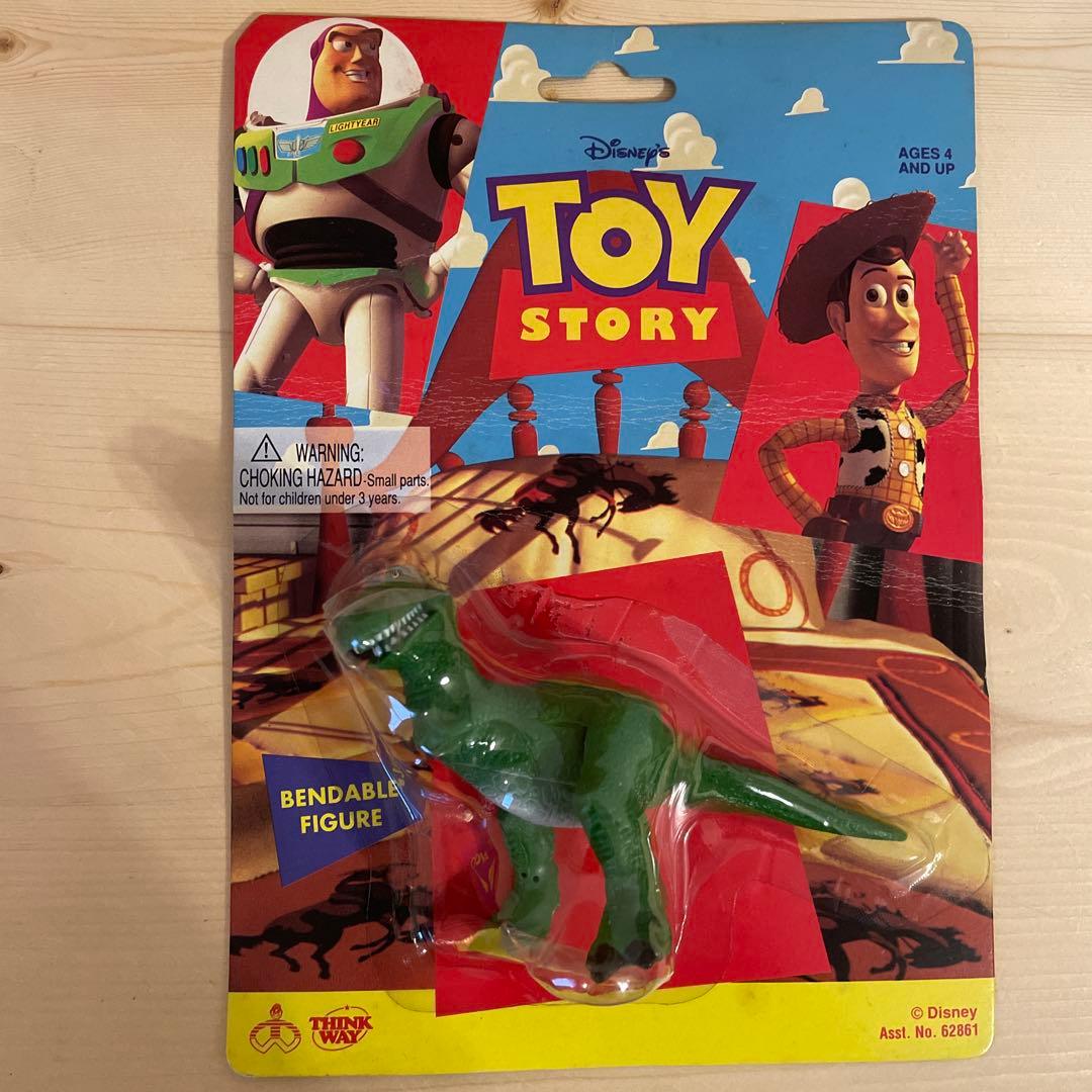 ディズニー　トイストーリー　フィギュア　3体セット