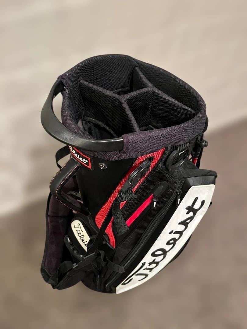 Titleist スタンドゴルフキャディバック　9.5型 スタンドキャディバッグ