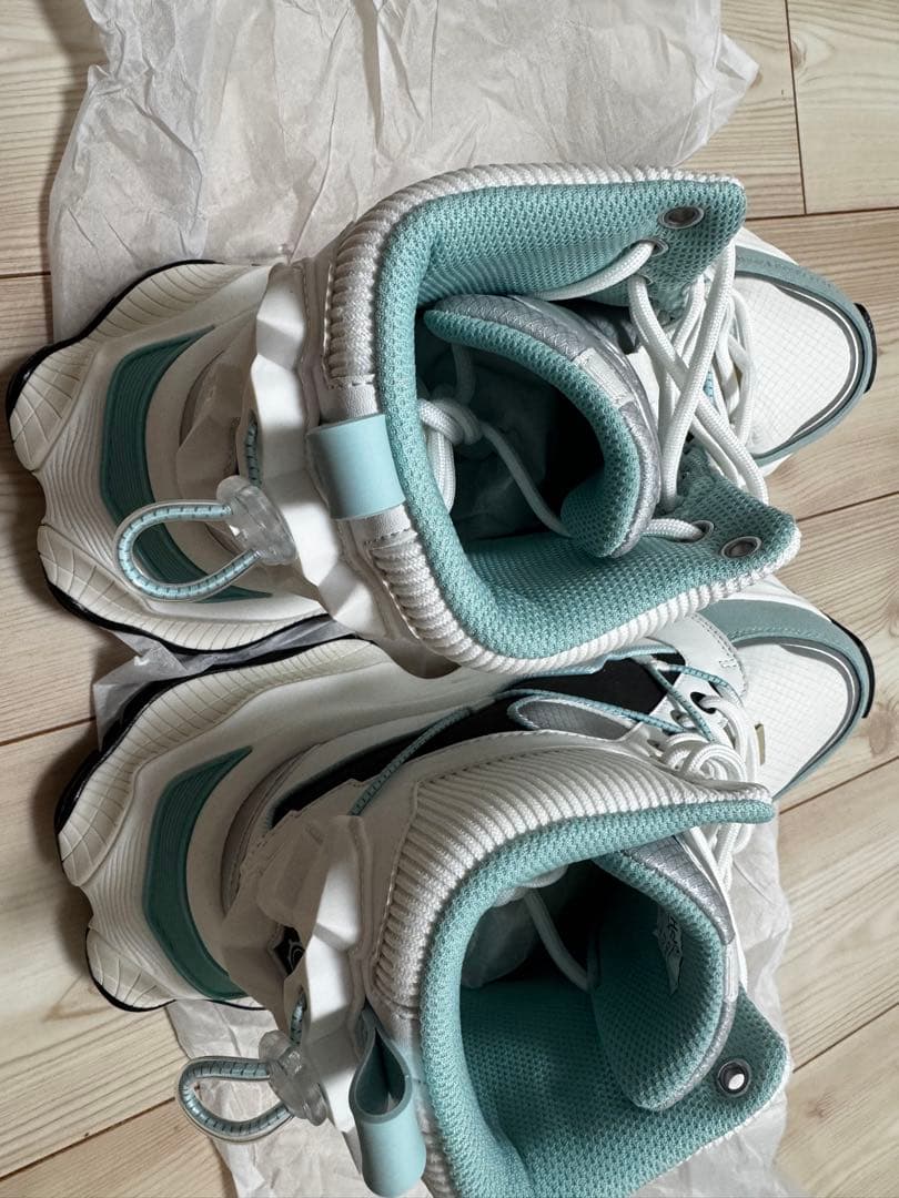 崩壊スターレイル　ホタル　イメージシリーズ　スニーカー　靴