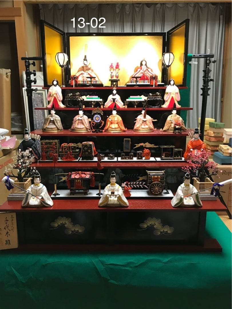 13 木目込み人形 真多呂人形の雛人形15人揃 五段飾り「千代木 雛」