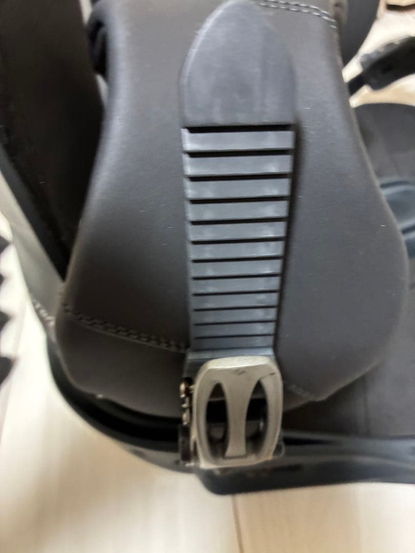 BURTON CUSTOM Re:Flex スノーボードバインディング Mサイズ