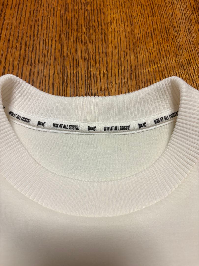 【美品】WAAC レディース　ホワイト クルーネックトレーナー