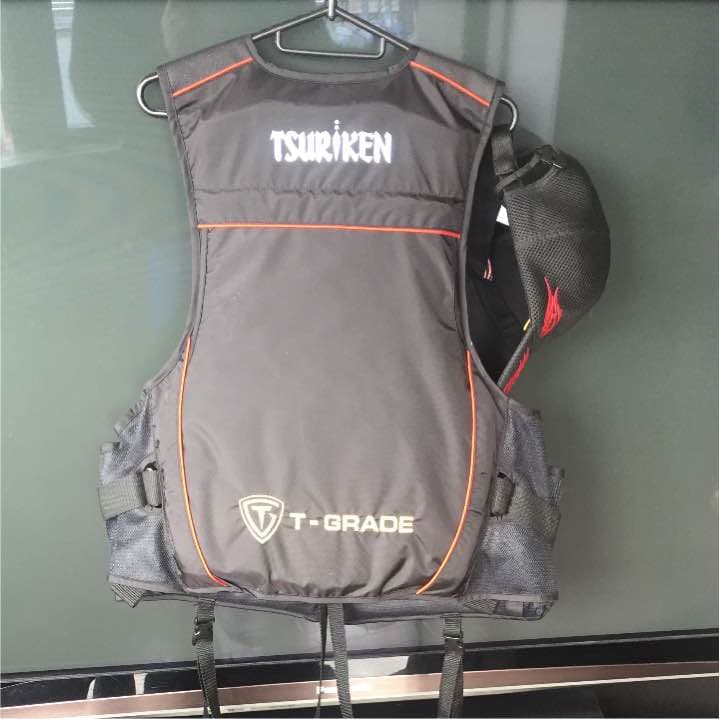 釣研 現行型 ライフジャケット