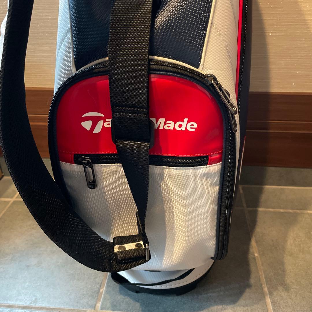 TaylorMade 軽量キャディバッグ ネイビー