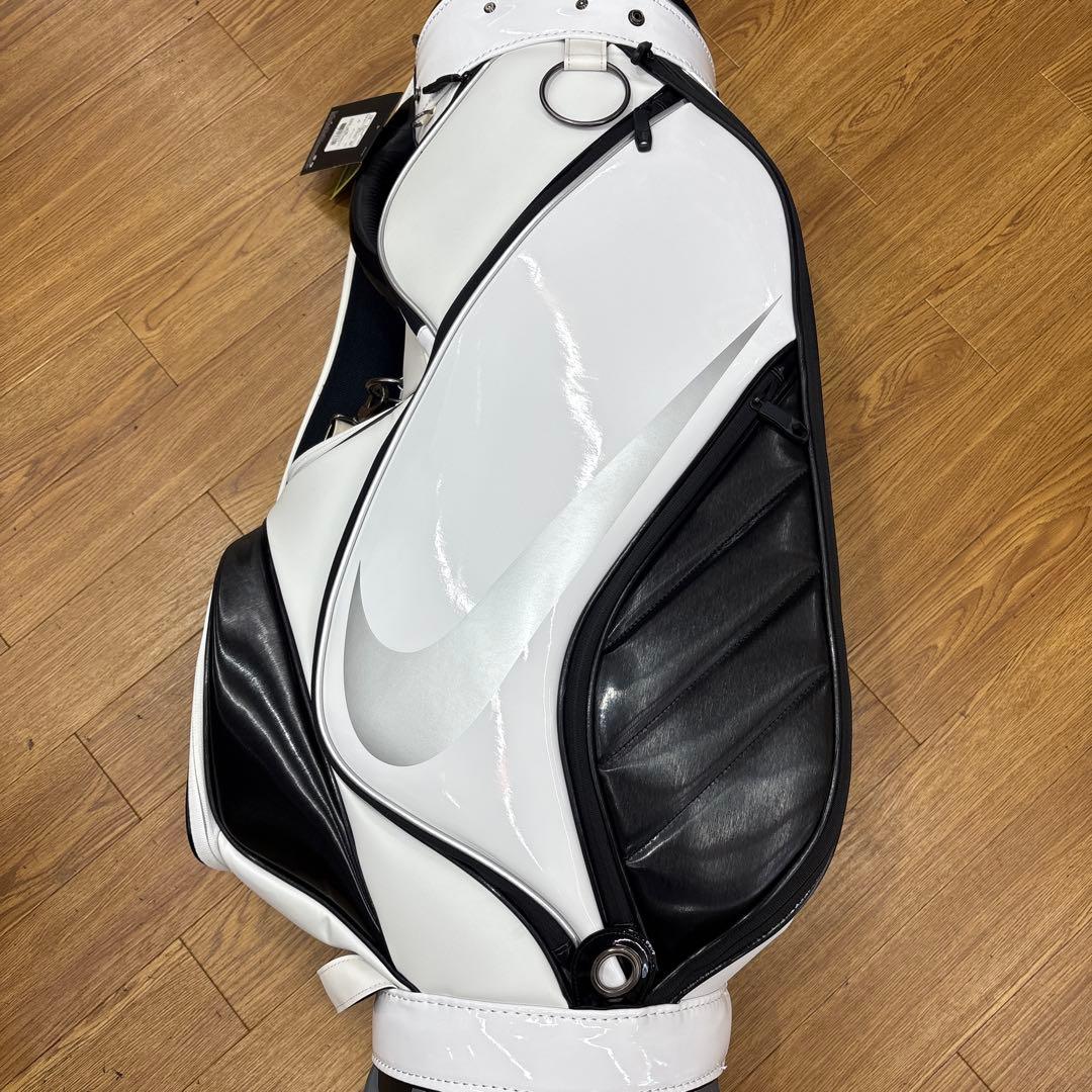 Nike Classic Cart Bag ホワイト/ブラック