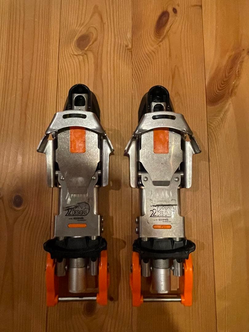 22デザイン　NTNテレマークビンディング　OUTLAW