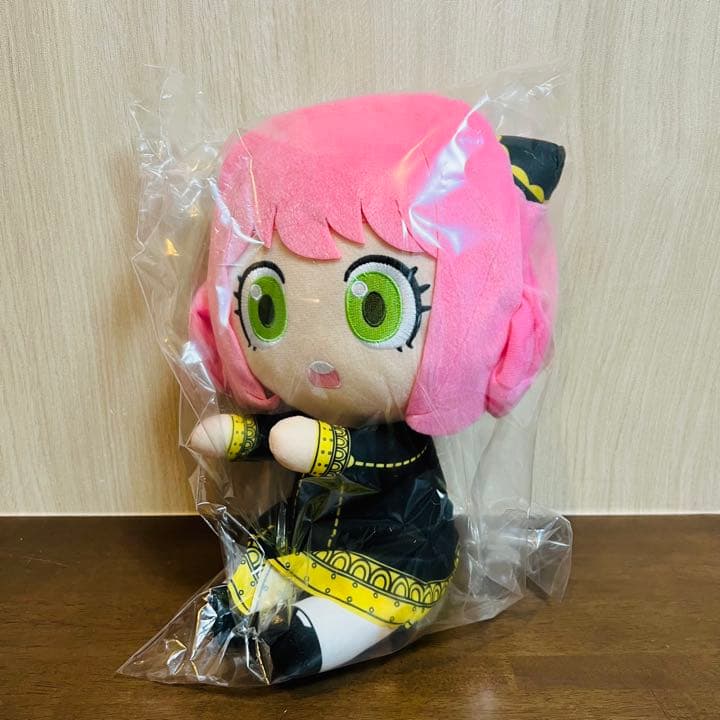 SPY×FAMILY スパイファミリー  アーニャ特別セット　フィギュア付き