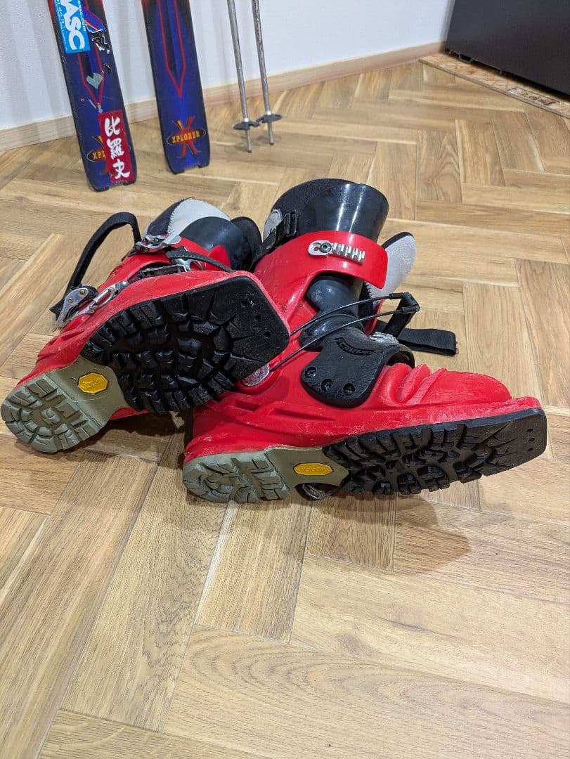 スカルパ　テレマークスキーブーツ　ヘルメット、マスクおまけ付き★