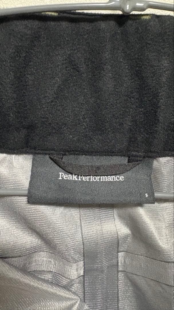 値下げ　PeakPerformance M Gravity 3L 23-24