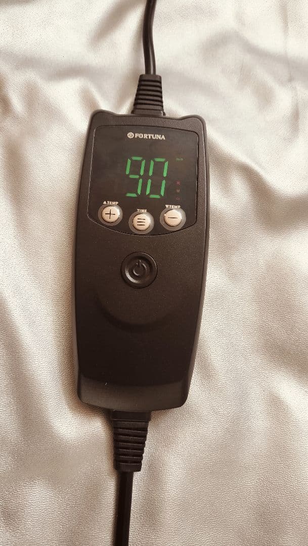 遠赤外線ヒートマット　敷タイプ　自宅＆エステサロンお値下げしました