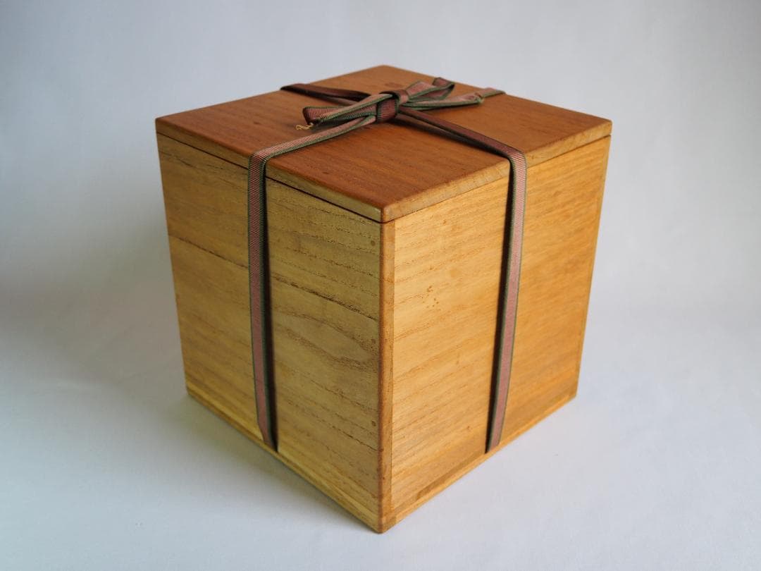 裏千家14世淡々斎宗室御書付『膳所焼笹耳水指』陽炎園岩崎健三造（共箱）