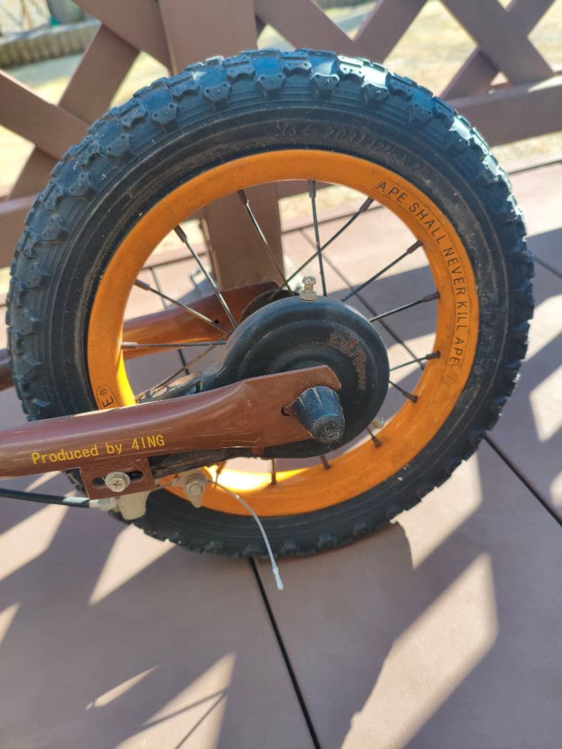 BABY MILO バランスバイク A BATHING APE