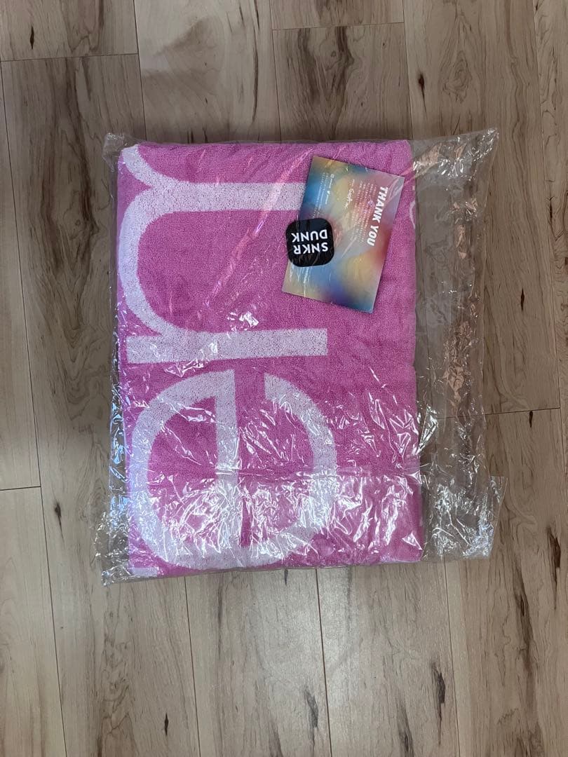 シュプリーム バスタオル　ピンク