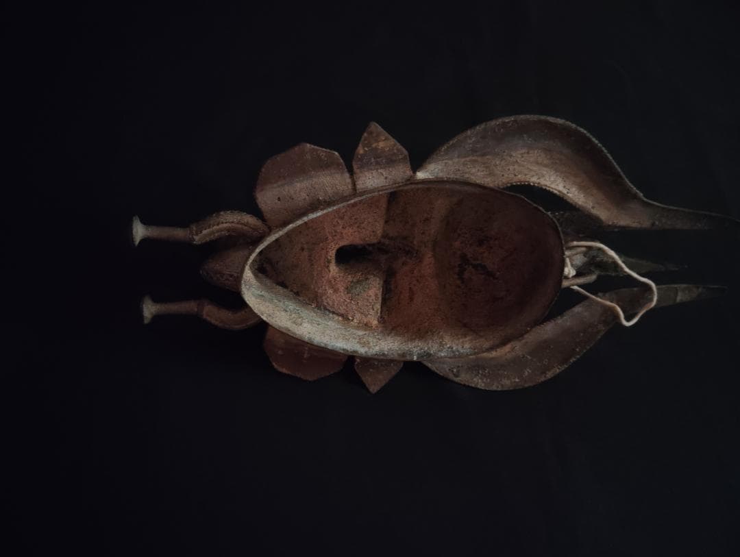 アフリカ　セヌホ族　呪術　秘境　神像　呪像