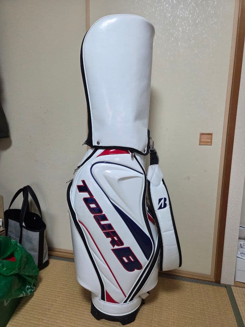 ブリヂストン TOUR B キャディバッグ
