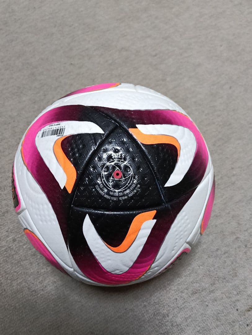 年末ちょっと値下げ　CONEXT24 PRO サッカーボール 公式試合球 中古