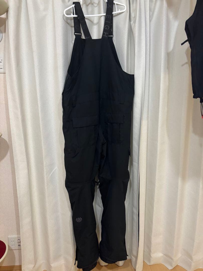 686 ビブパンツ　スノーボードウェア　メンズ